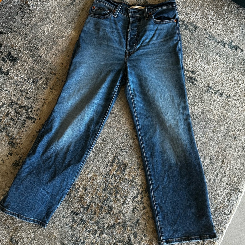 Levis Ribcage Straight Angle